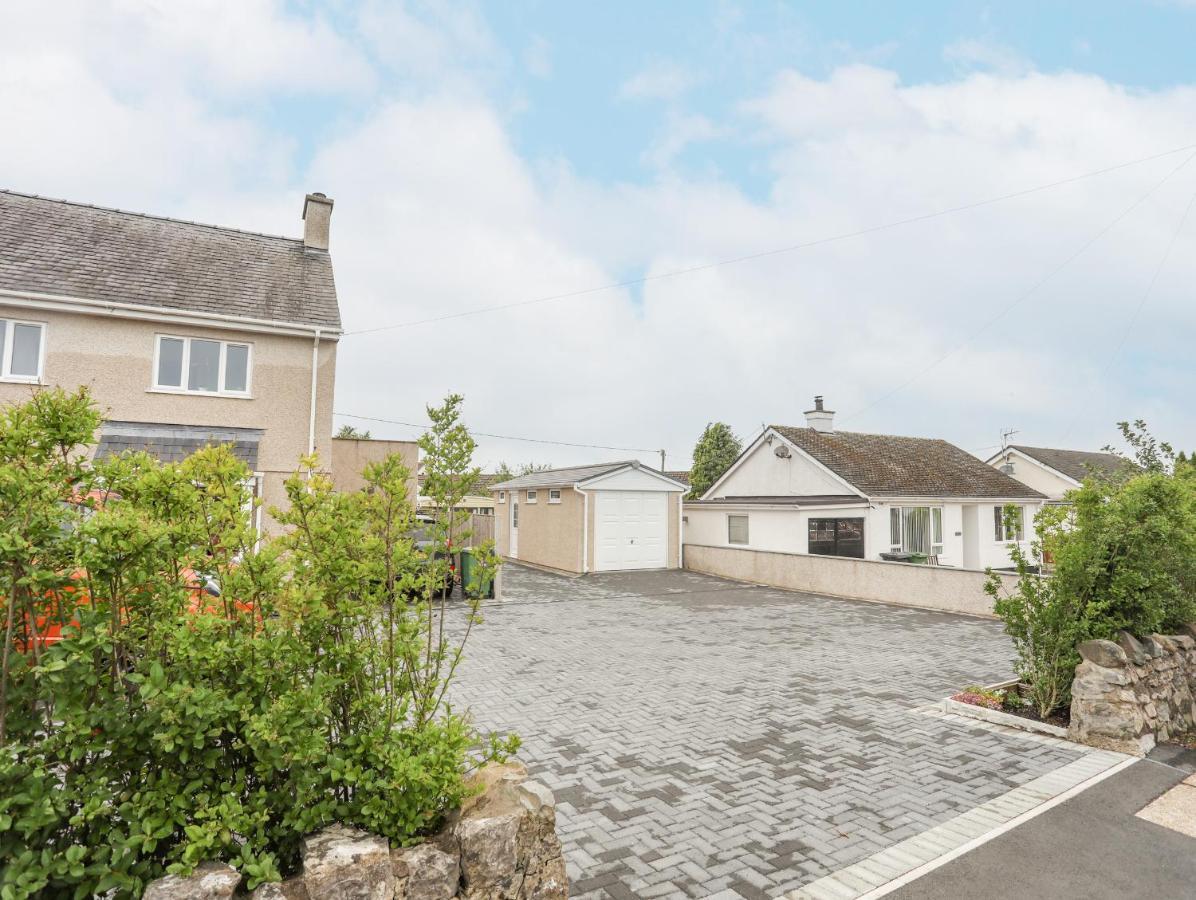 Rhiwlas Bach Benllech Luaran gambar